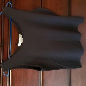 Geoffrey Beene Sport  Tee 💥4 for $20💥